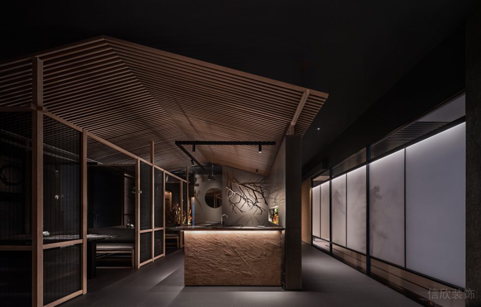 高級輕奢日料餐廳舒適休息區(qū)裝修設計