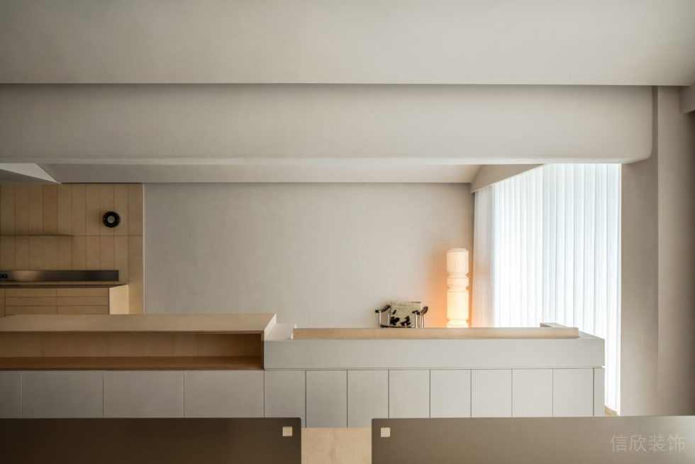 璟霆大廈溫馨原木風(fēng)辦公室裝修方案 格擋裝飾柜