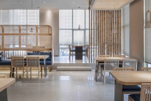 簡(jiǎn)約原木風(fēng)餐廳大堂雅座裝修設(shè)計(jì)