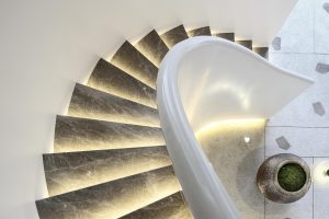 簡約原木風(fēng)中餐廳白色簡約樓梯區(qū)裝修設(shè)計