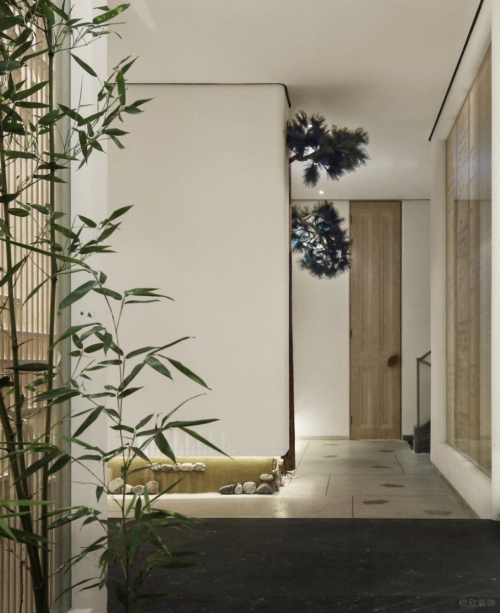 簡約原木風(fēng)中餐廳淡雅樓梯口裝修設(shè)計