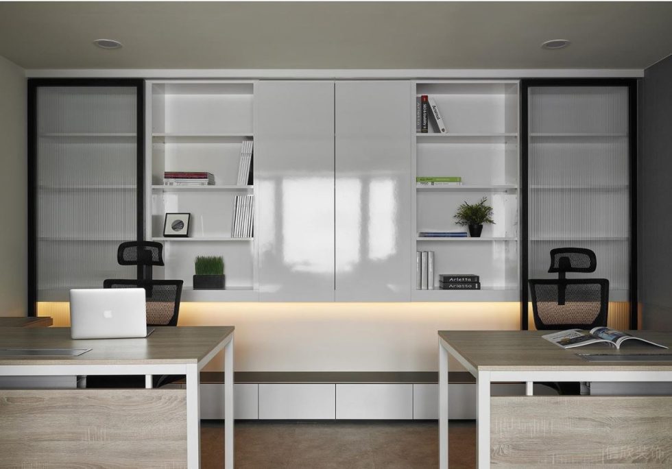 深圳龍崗福民達(dá)科創(chuàng)中心黑白灰極簡風(fēng)設(shè)計理念辦公室裝修案例財務(wù)室