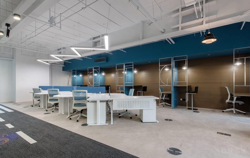 深圳龍崗山海商業(yè)廣場工業(yè)現(xiàn)代風設(shè)計特色辦公室裝修案例業(yè)務(wù)部門辦公區(qū)
