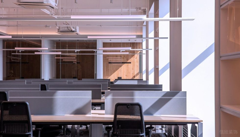 深圳龍崗萬(wàn)國(guó)城大廈簡(jiǎn)約現(xiàn)代風(fēng)設(shè)計(jì)特色辦公室裝修案例綜合辦公大廳桌椅組合 深圳龍崗萬(wàn)國(guó)城大廈簡(jiǎn)約現(xiàn)代風(fēng)設(shè)計(jì)特色辦公室裝修案例綜合辦公大廳桌椅組合