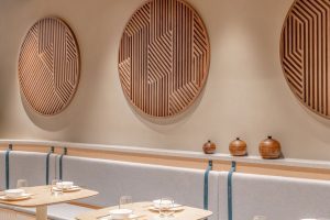 深圳龍華日式風(fēng)格餐廳卡座用餐區(qū)裝修設(shè)計(jì)