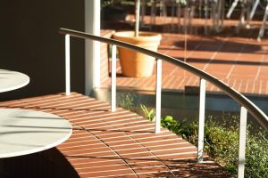 深圳南山區(qū)極簡風咖啡廳復古感紅磚卡座設計裝修