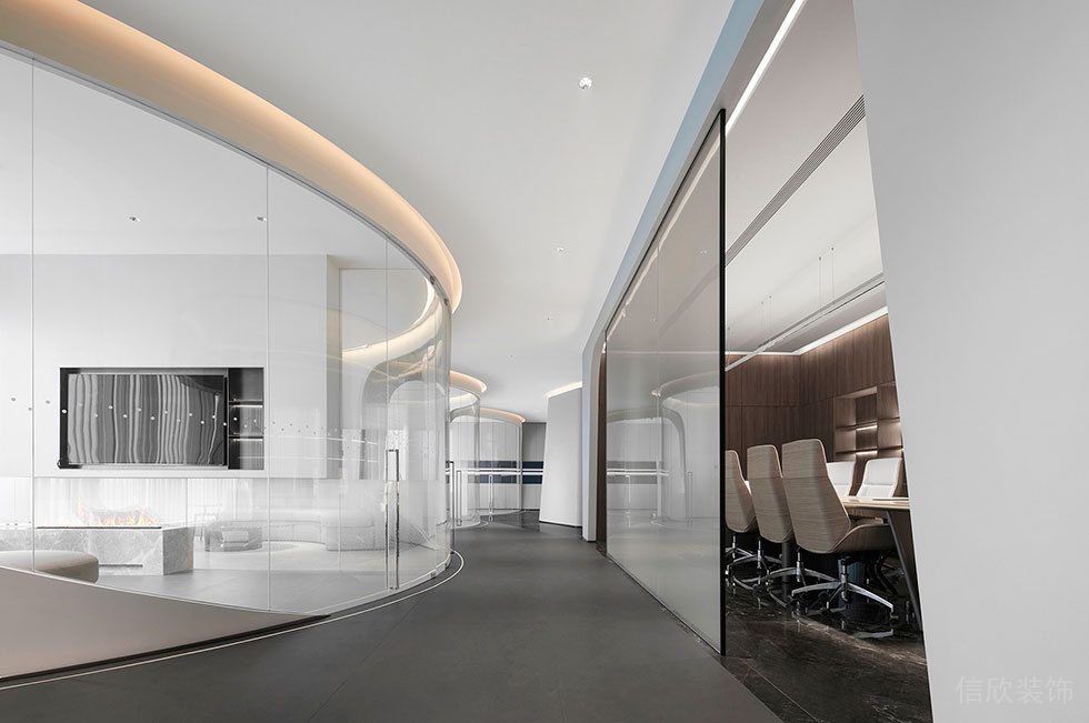 深圳南山區(qū)西麗街道天瓏大廈現(xiàn)代輕奢風(fēng)格辦公室裝修設(shè)計(jì)風(fēng)格 過道