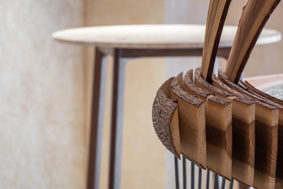 深圳南山區(qū)原木風餐廳木質肌理細節(jié)設計裝修