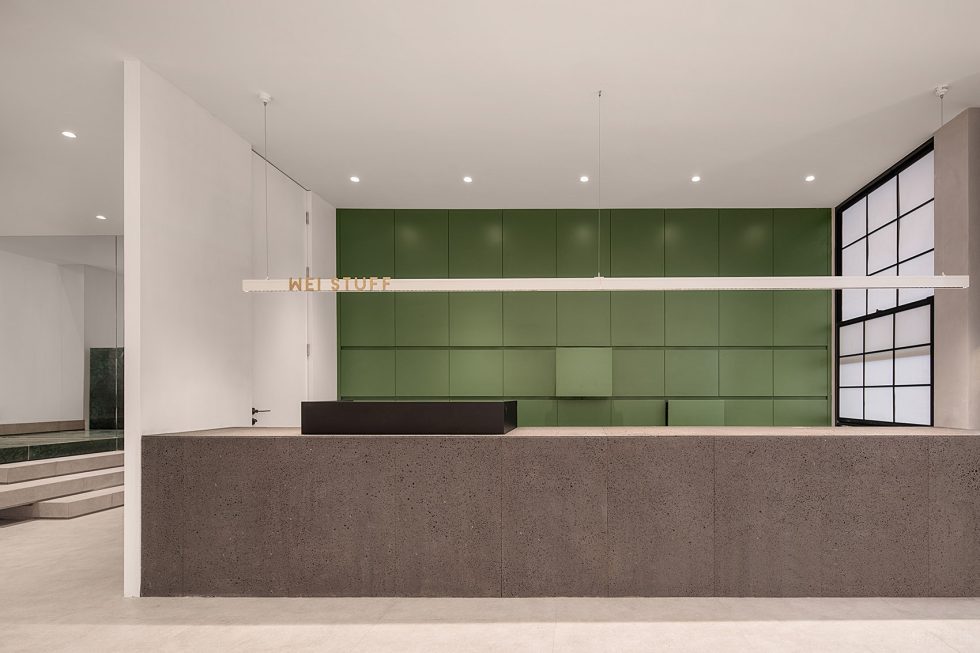 深圳市寶安區(qū)松崗wei Stuff服裝店裝修設(shè)計(jì)-咖色水磨石前臺 深圳市寶安區(qū)松崗wei Stuff服裝店裝修設(shè)計(jì)-咖色水磨石前臺