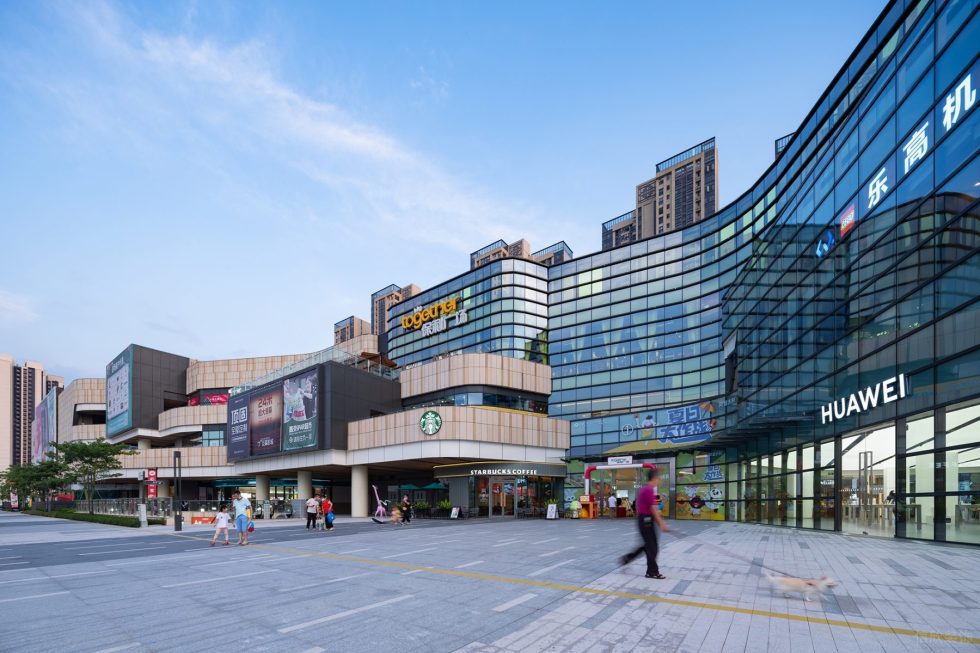 深圳市福田區(qū)蓮花商業(yè)綜合體裝修設(shè)計(jì)實(shí)景效果圖-正立面