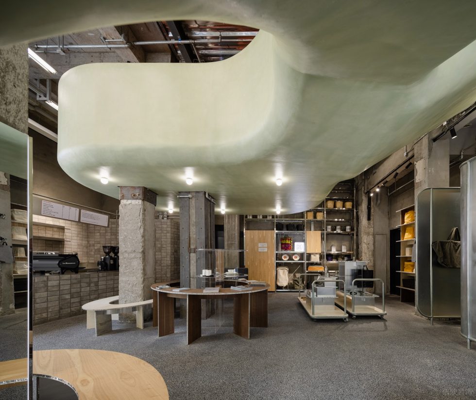 深圳市龍崗區(qū)平湖工業(yè)風(fēng)服裝店裝修設(shè)計-工業(yè)風(fēng)大廳二 深圳市龍崗區(qū)平湖工業(yè)風(fēng)服裝店裝修設(shè)計-工業(yè)風(fēng)大廳二