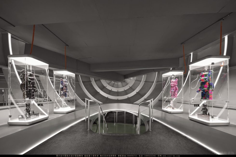 深圳市龍崗區(qū) X11全球潮玩店裝修設(shè)計-模型 深圳市龍崗區(qū) X11全球潮玩店裝修設(shè)計-模型