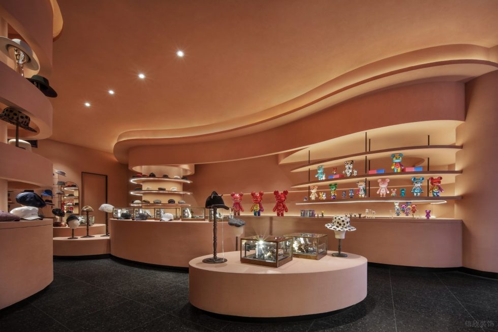深圳市羅湖區(qū)黃貝嶺what’s Up帽飾店裝修設(shè)計 大廳概覽二