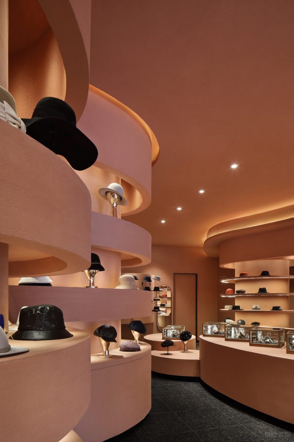 深圳市羅湖區(qū)黃貝嶺現(xiàn)代風(fēng)WHAT’S UP帽飾店裝修設(shè)計-細(xì)節(jié) 深圳市羅湖區(qū)黃貝嶺現(xiàn)代風(fēng)WHAT’S UP帽飾店裝修設(shè)計-細(xì)節(jié)