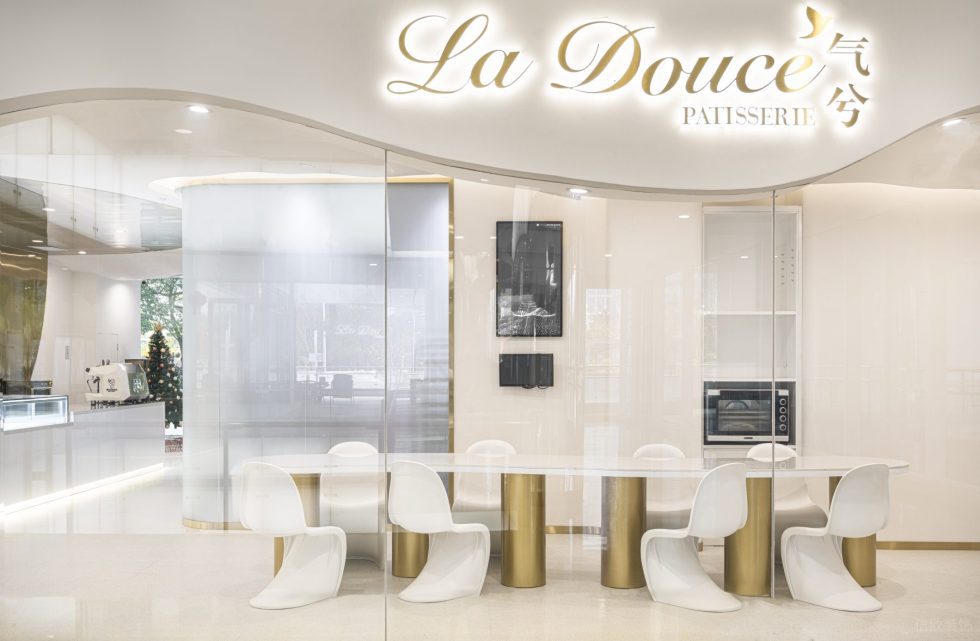 深圳市南山區(qū)科技園現(xiàn)代風(fēng)烘培體驗店裝修設(shè)計效果圖-入口二 深圳市南山區(qū)科技園現(xiàn)代風(fēng)烘培體驗店裝修設(shè)計效果圖-入口二