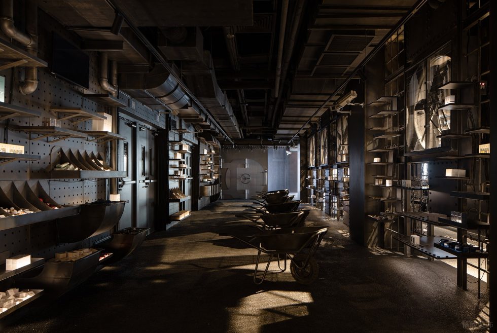 深圳市南山區(qū)南頭工業(yè)風(fēng)化妝品店裝修設(shè)計(jì)實(shí)景圖-管道頂面 深圳市南山區(qū)南頭工業(yè)風(fēng)化妝品店裝修設(shè)計(jì)實(shí)景圖-管道頂面