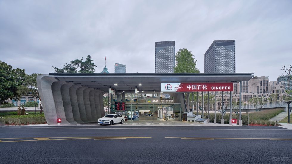 深圳市南山區(qū)南油中石化加油站實(shí)景效果圖-正立面