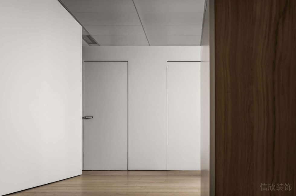 深圳市南山區(qū)天瓏大廈現代簡約原木風辦公室裝修設計方案 過道