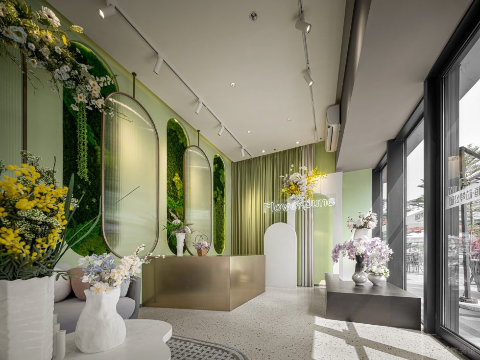 深圳市南山中心區(qū)現(xiàn)代風(fēng)花店裝修設(shè)計(jì)實(shí)景效果圖-前臺(tái) 深圳市南山中心區(qū)現(xiàn)代風(fēng)花店裝修設(shè)計(jì)實(shí)景效果圖-前臺(tái)