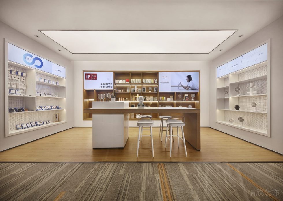 萬科濱海云中心現(xiàn)代混搭風辦公室裝修案例 產(chǎn)品展示區(qū)