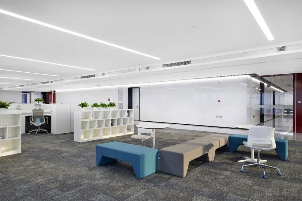 現(xiàn)代極簡主義灰色主調(diào)辦公室裝修設(shè)計案例 休息區(qū)