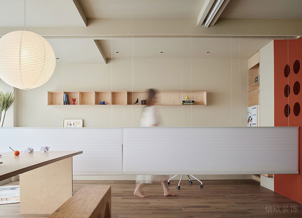 現(xiàn)代原木簡約風(fēng)格辦公室裝修設(shè)計方案 百葉簾隔斷