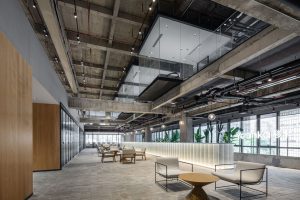 壹成環(huán)智中心工業(yè)風辦公室裝修設(shè)計案例 一層接待區(qū)