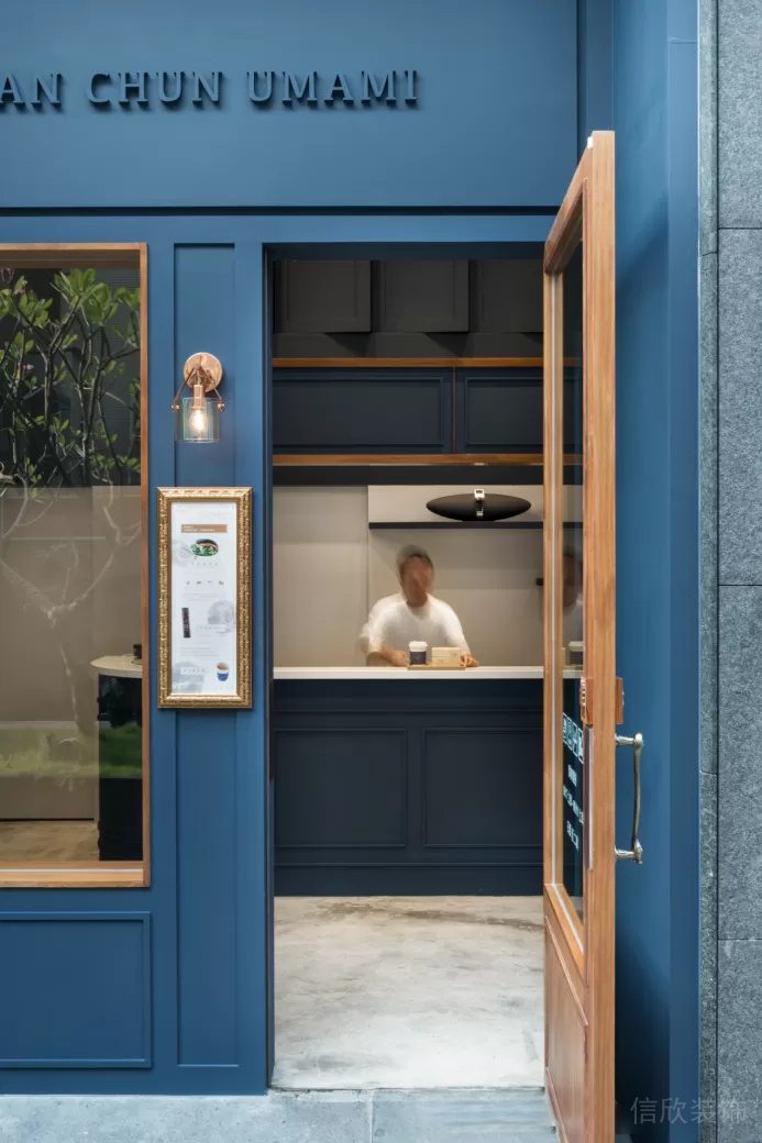 北歐簡約風(fēng)飲品店特色小壁燈裝修設(shè)計