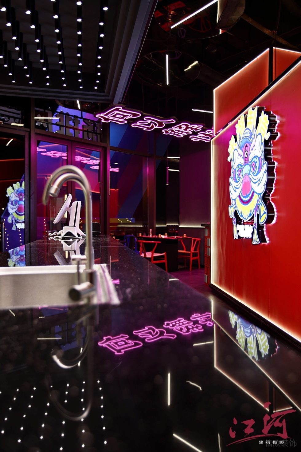 潮流中國風(fēng)火鍋店天花燈光裝修設(shè)計