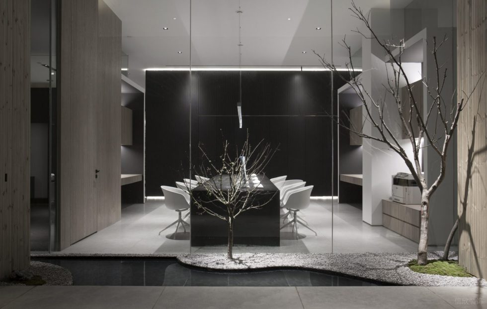 多元極簡(jiǎn)風(fēng)辦公室裝修設(shè)計(jì)辦公區(qū)素色植物景觀 多元極簡(jiǎn)風(fēng)辦公室裝修設(shè)計(jì)辦公區(qū)素色植物景觀