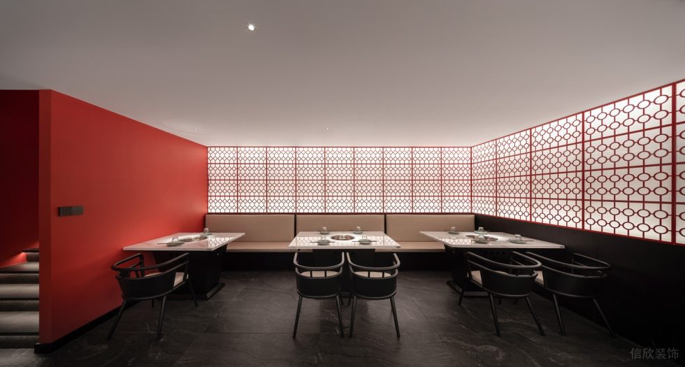 古典新中式火鍋店四人卡座裝修設(shè)計