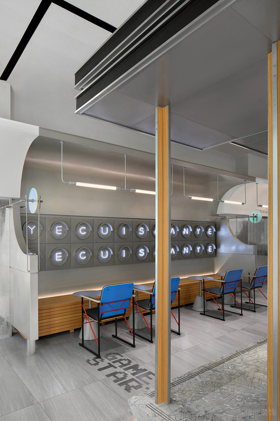 工業(yè)簡約風飲品店極簡雙人就座區(qū)裝修設計