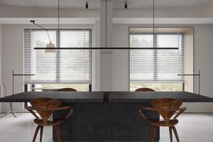 工業(yè)田園風(fēng)辦公室裝修設(shè)計 辦公區(qū)磨砂顆粒感大理石桌面