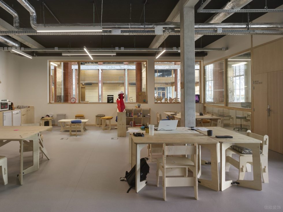 混搭風辦公室裝修案例 創(chuàng)意工作區(qū)