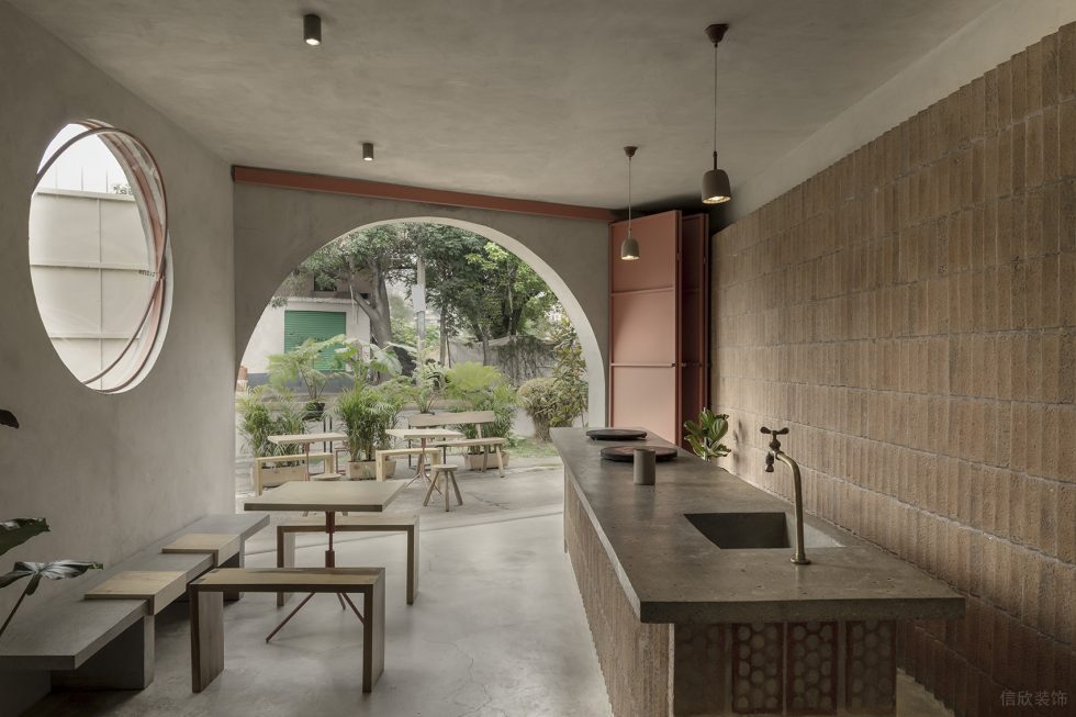 極簡大地質(zhì)感西餐廳內(nèi)部環(huán)境裝修設(shè)計