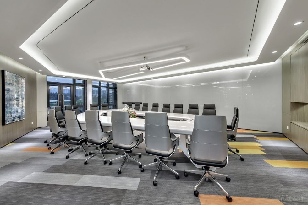 淺色調(diào)科幻現(xiàn)代風(fēng)辦公室裝修設(shè)計(jì)白色會(huì)議室效果圖