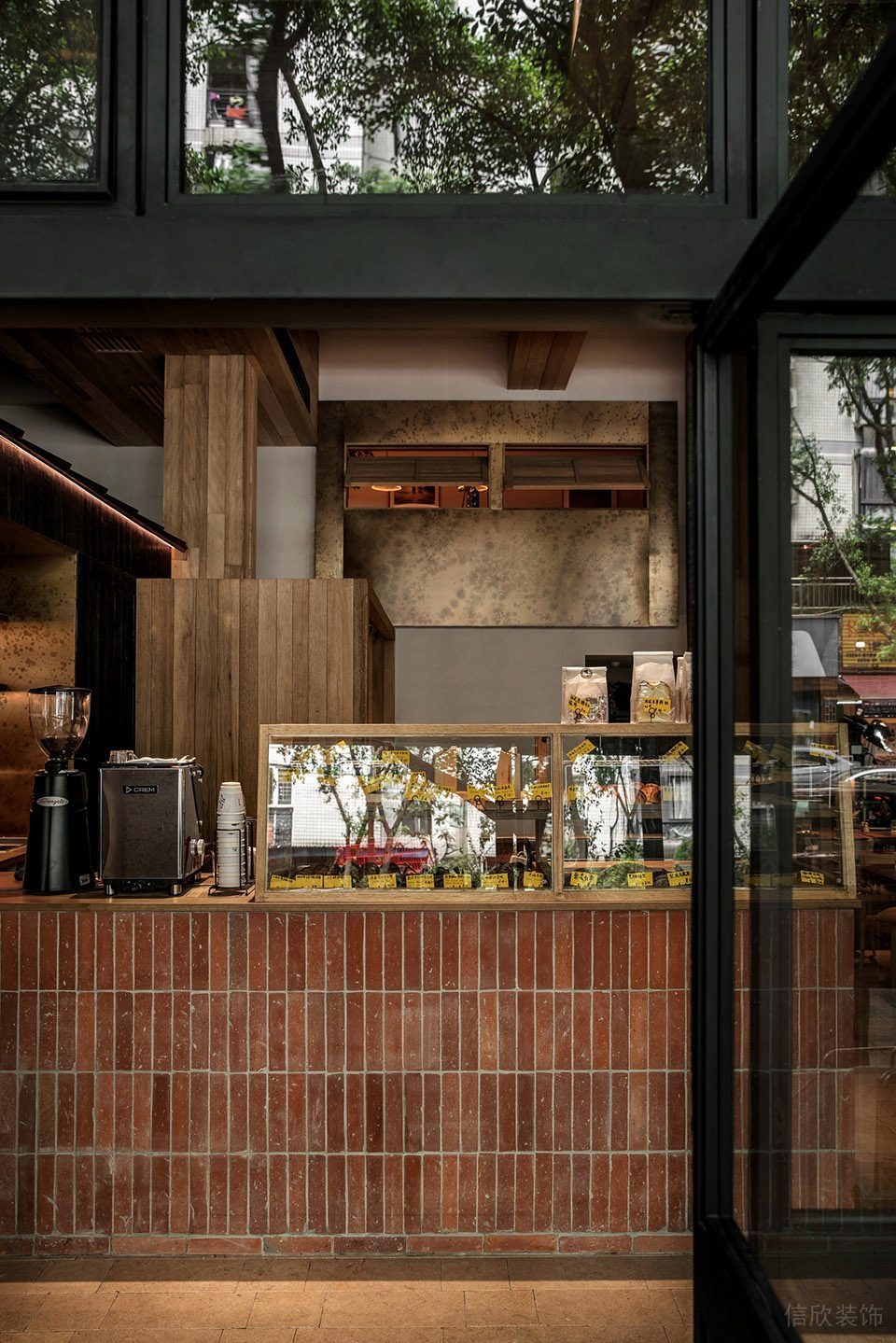 舒適原木風(fēng)餐廳入口吧臺(tái)設(shè)計(jì)圖