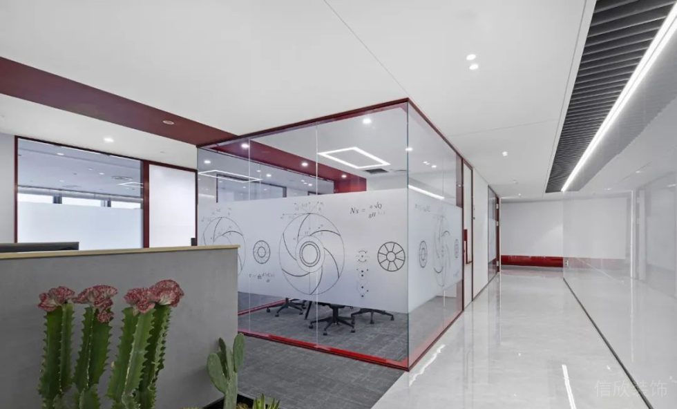 深圳南山區(qū)三航科技園西北工業(yè)大學(xué)現(xiàn)代極簡主義灰色主調(diào)辦公室裝修設(shè)計案例 過道