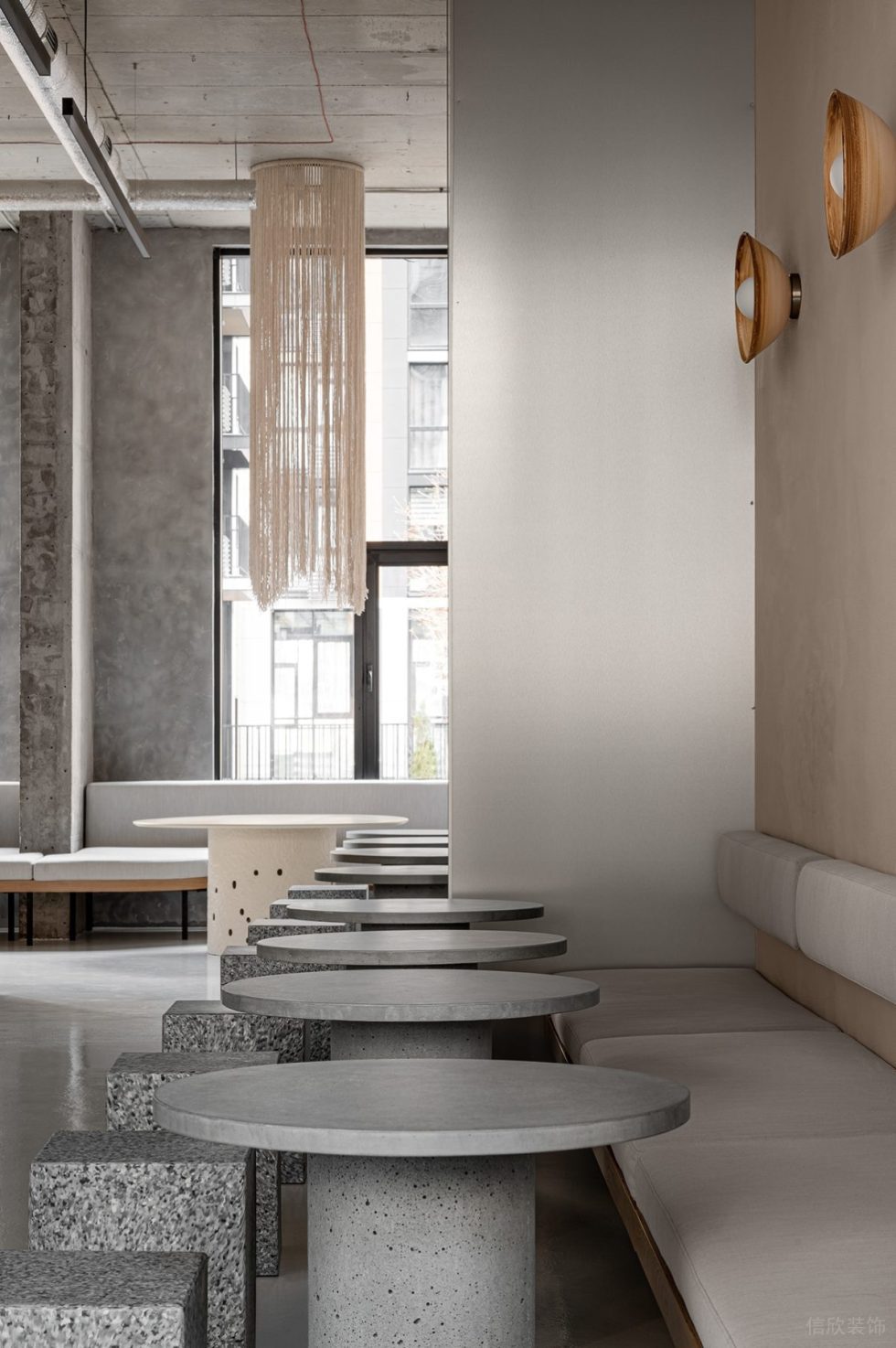 深圳市簡約侘寂風(fēng)甜品店流蘇裝飾效果圖