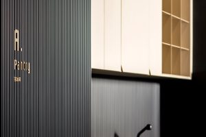 深圳市南山區(qū)保利城大廈1500平方米現代主義辦公室 A茶水間