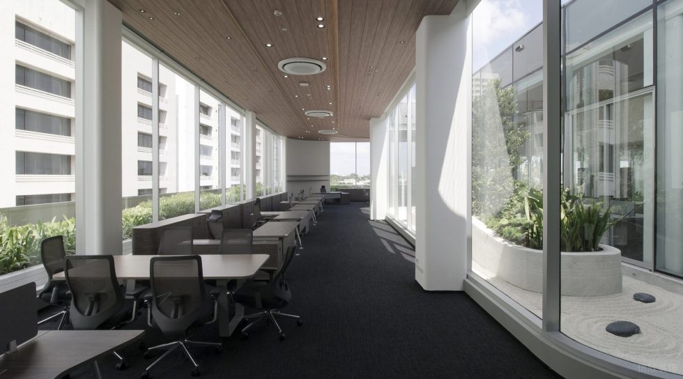 現(xiàn)代時尚辦公室裝修設(shè)計 公共辦公區(qū) (2)