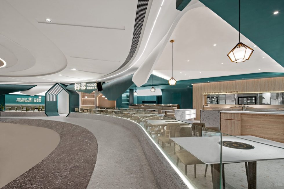 椰林海岸極簡風(fēng)火鍋店整體外觀裝修圖