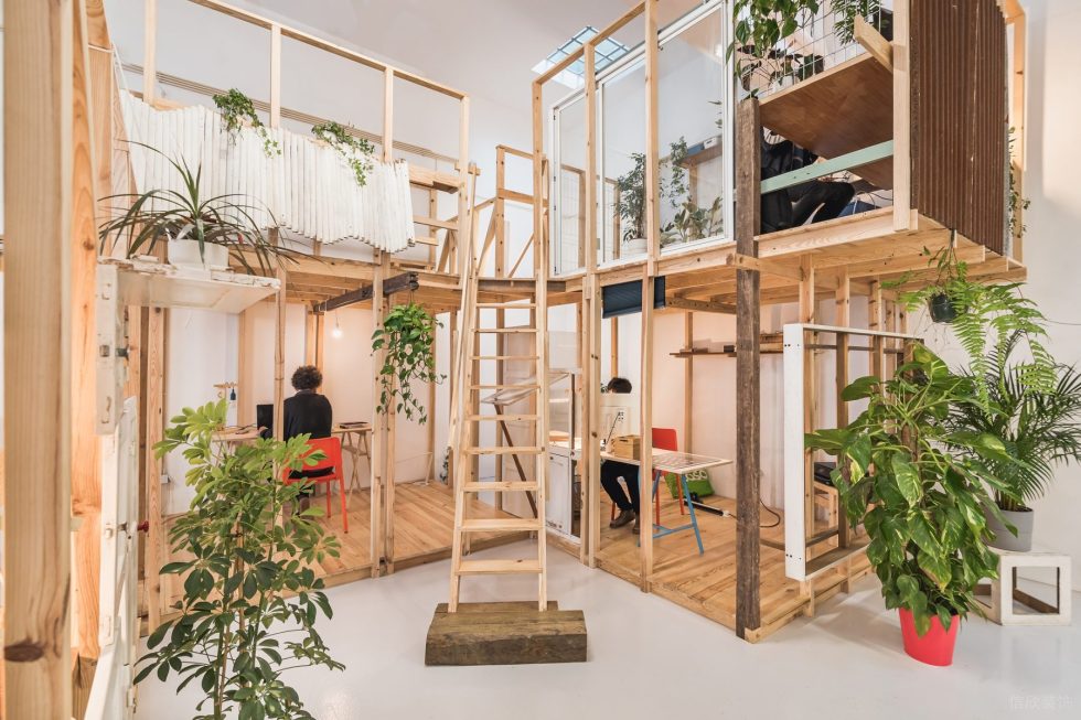 原木風(fēng)創(chuàng)意工作室裝修設(shè)計 一層上下結(jié)構(gòu)格子工作間
