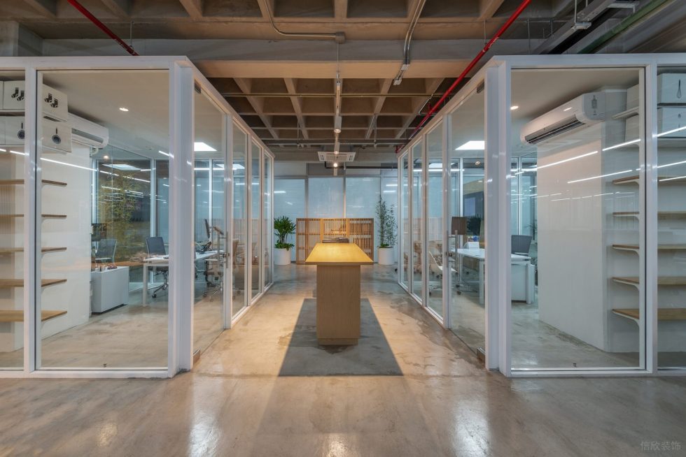 原木工業(yè)風辦公室裝修設計淡色系文印區(qū) 原木工業(yè)風辦公室裝修設計淡色系文印區(qū)