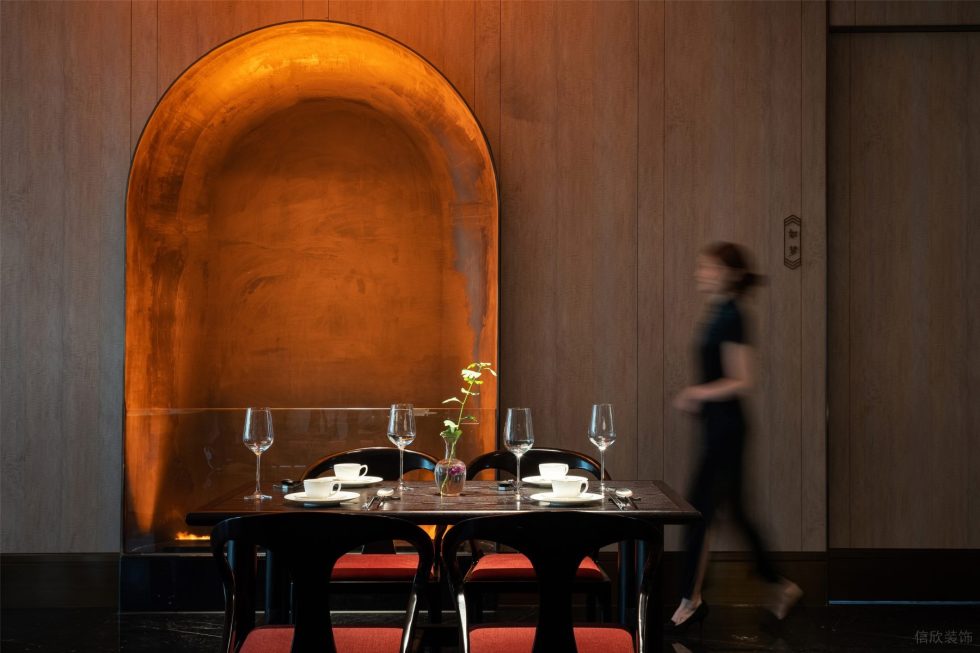 雅致高端中餐廳藝術(shù)墻面裝修設(shè)計(jì)