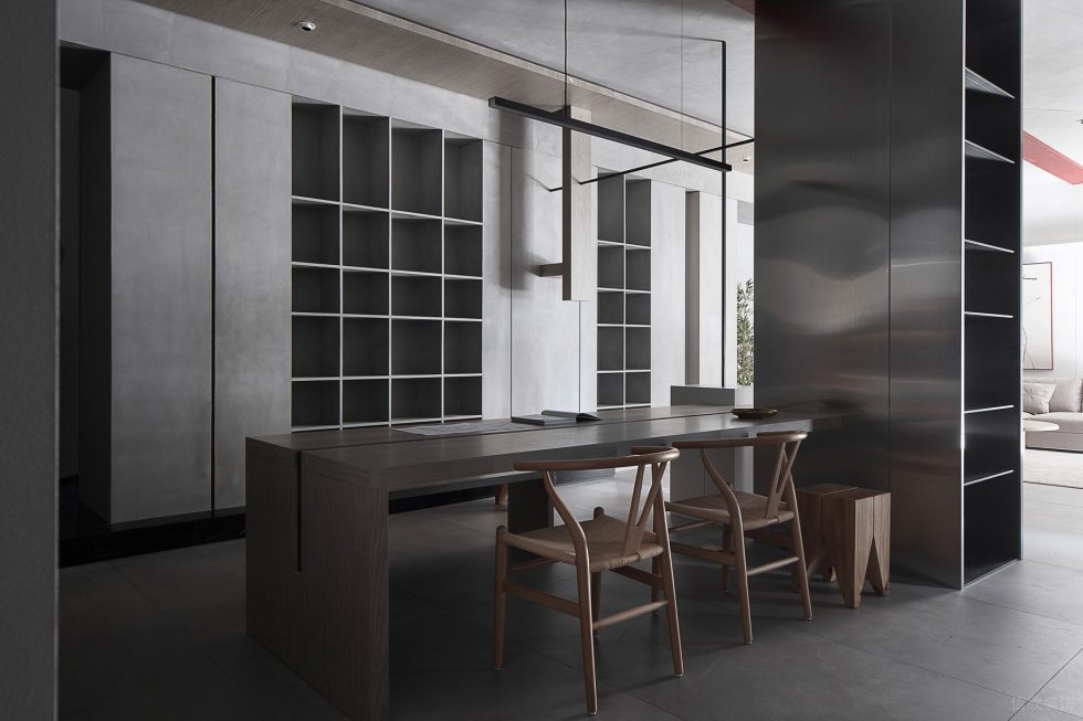 實木木作展廳裝修設(shè)計方案 入墻式定制實木儲物柜