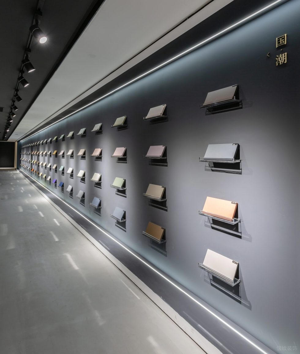 現(xiàn)代簡約風瓷磚陳列展廳裝修設計案例 純色瓷磚展示墻