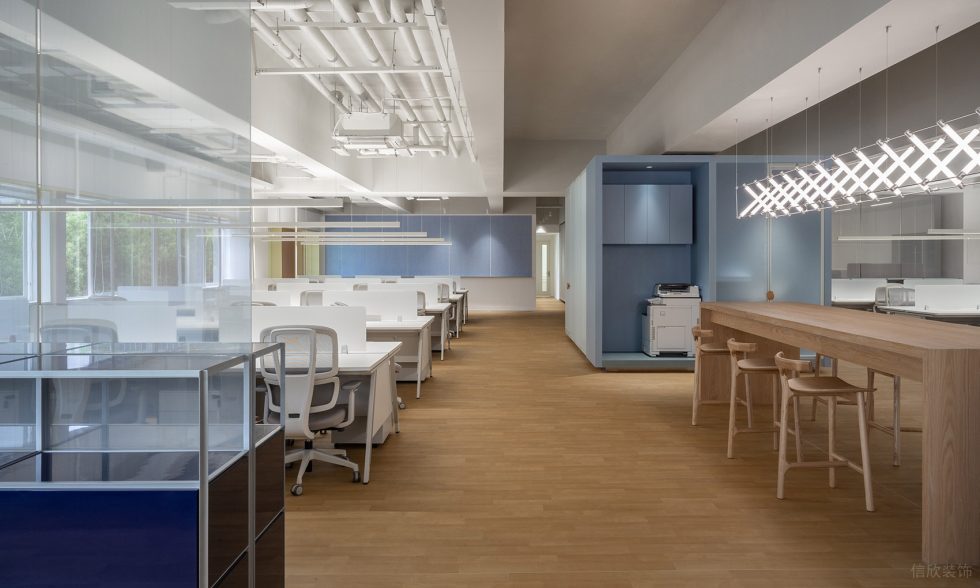 清雅色簡約風(fēng)辦公室裝修設(shè)計辦公廳效果圖