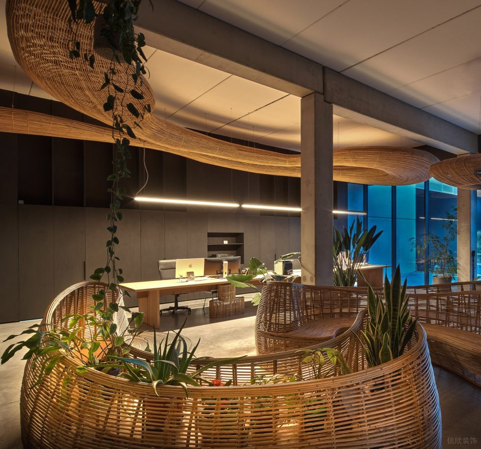 素木色極簡風辦公室裝修設計暖暗色辦公區(qū) 素木色極簡風辦公室裝修設計暖暗色辦公區(qū)