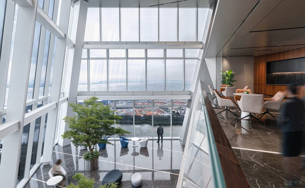 高級(jí)灰現(xiàn)代簡約風(fēng)辦公室裝修設(shè)計(jì)灰白色大堂洽談區(qū)效果圖